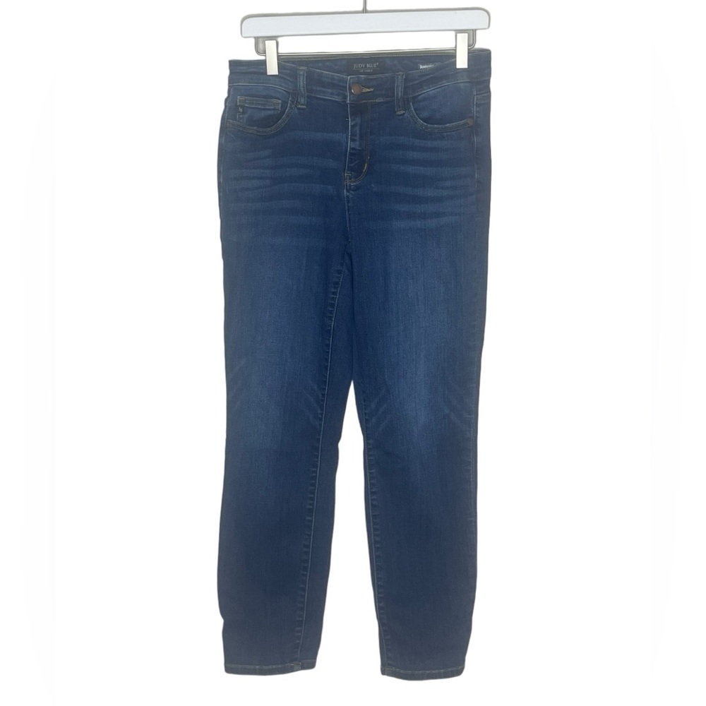 JUDY BLUE Dark Wash Non‎ Distressed Boyfriend Jeans